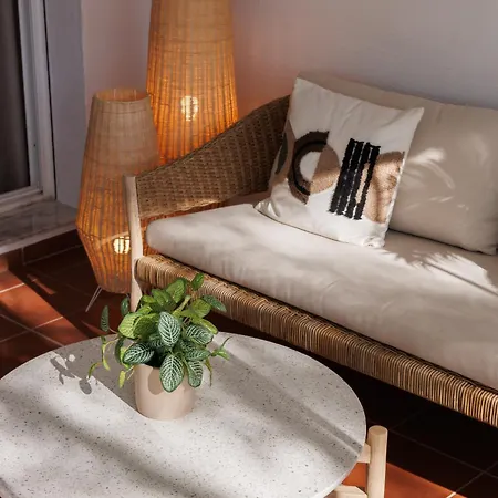 Marbella Banus Suites - Banus, Dama De Noche, Stylishly Redecorated - Brand New Furniture, 1Bed-1Bath, Bright Glazed Terrace, 3 S Pools, Beautiful Complex, Ideal For Families