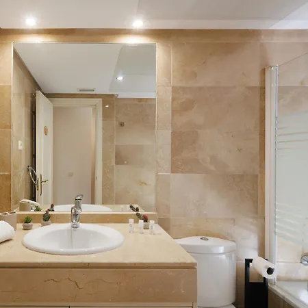 Banus - Lovely-1bdm, Terrace, 3pools *