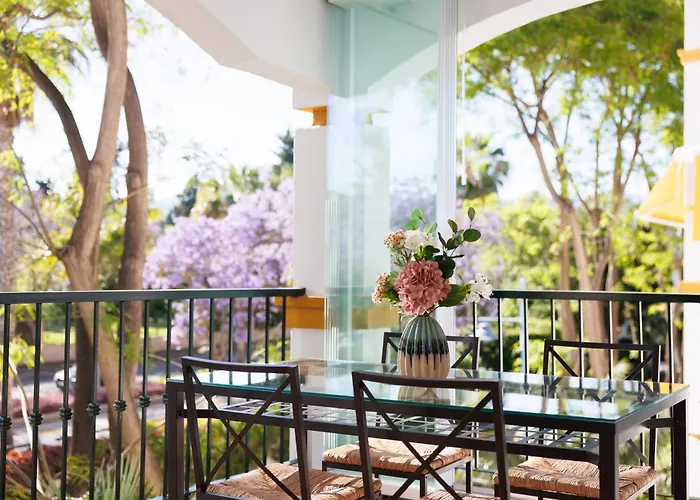 Banus - Lovely-1bdm, Terrace, 3pools